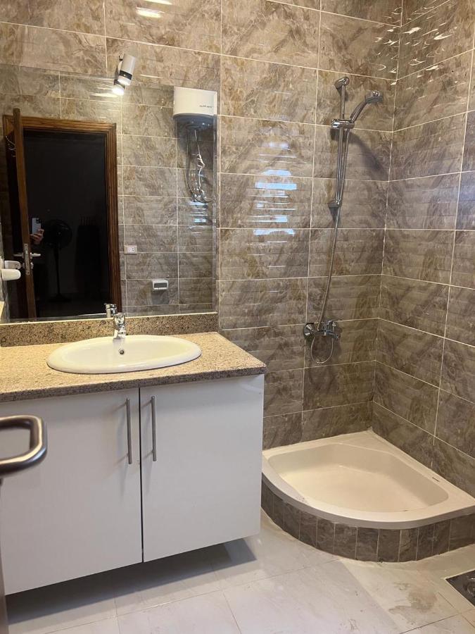 Marina Sky Apartment Hurghada Bagian luar foto