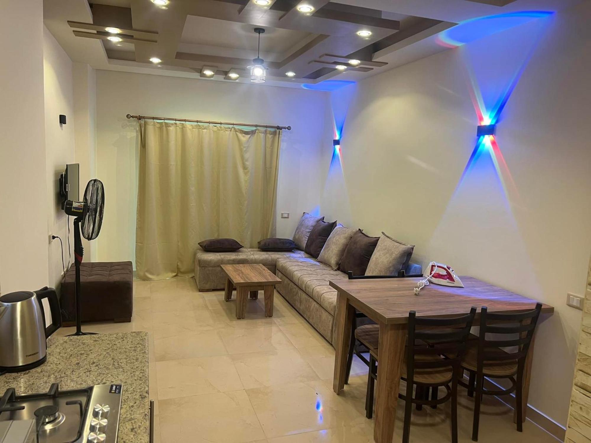 Marina Sky Apartment Hurghada Bagian luar foto